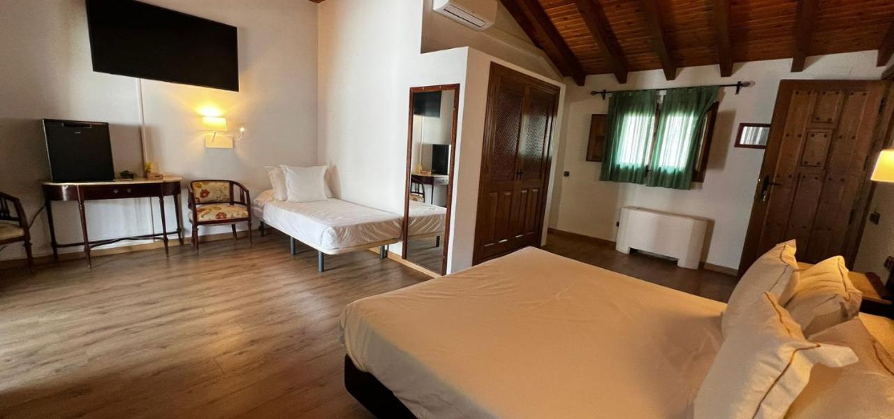 Hospedium Hotel Rural Abadia De Yuste Cuacos De Yuste Εξωτερικό φωτογραφία