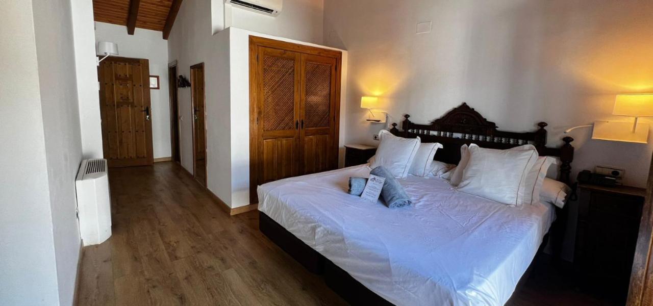 Hospedium Hotel Rural Abadia De Yuste Cuacos De Yuste Εξωτερικό φωτογραφία